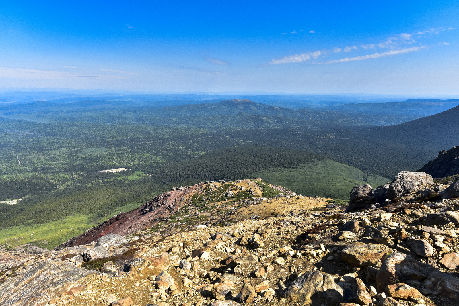 初めて借り入れしやすいのは