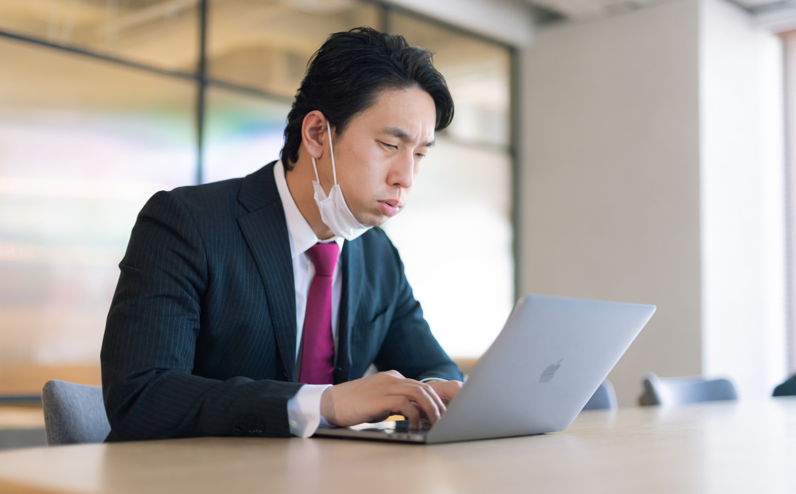 無登録会社でお金を借りてはいけません